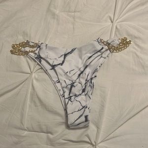 Cheeky marble swim bottoms with gold chains